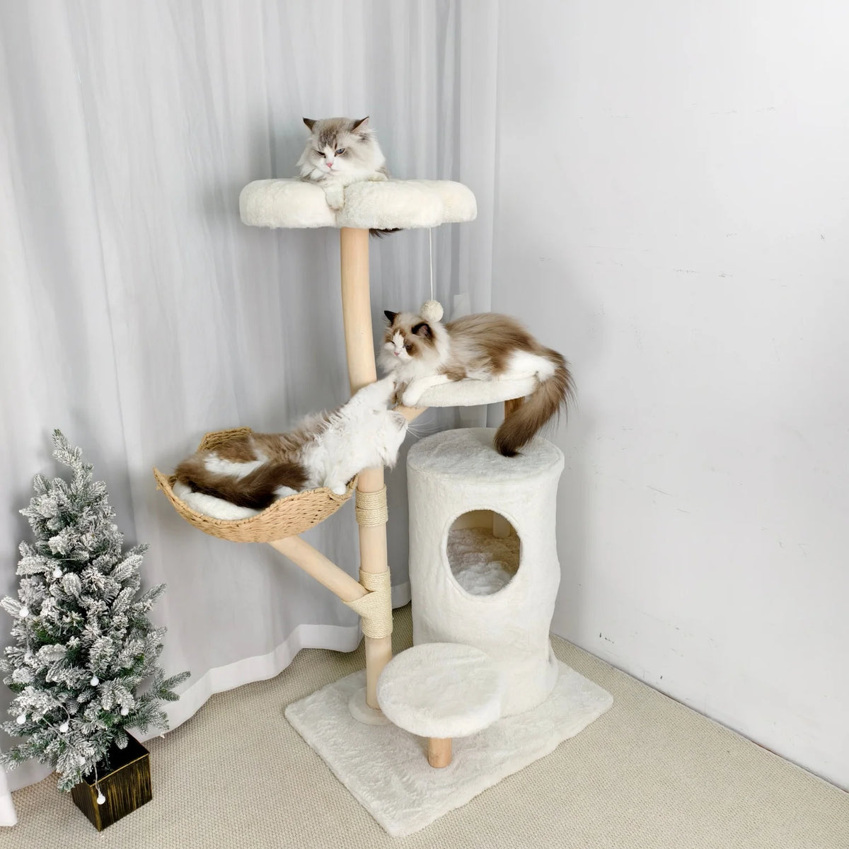 BINGOPAW Multi-Level Cat Tree With Sisal Scratching Posts And Condo